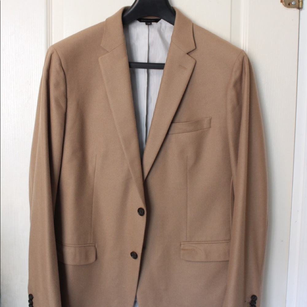 Banana Republic Slim Fit Camel Blazer
